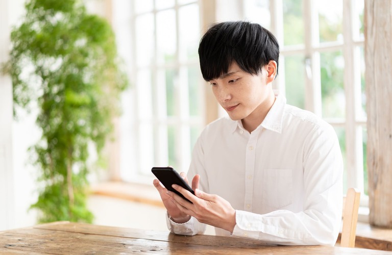 クレジットカード不要で格安SIMを契約可能 | 高知のスマホなら審査不要のスカイセブンモバイル 高知店